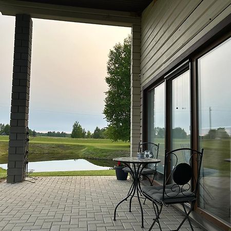 Lazariskio Apartamentai Martiniskenai Exterior foto